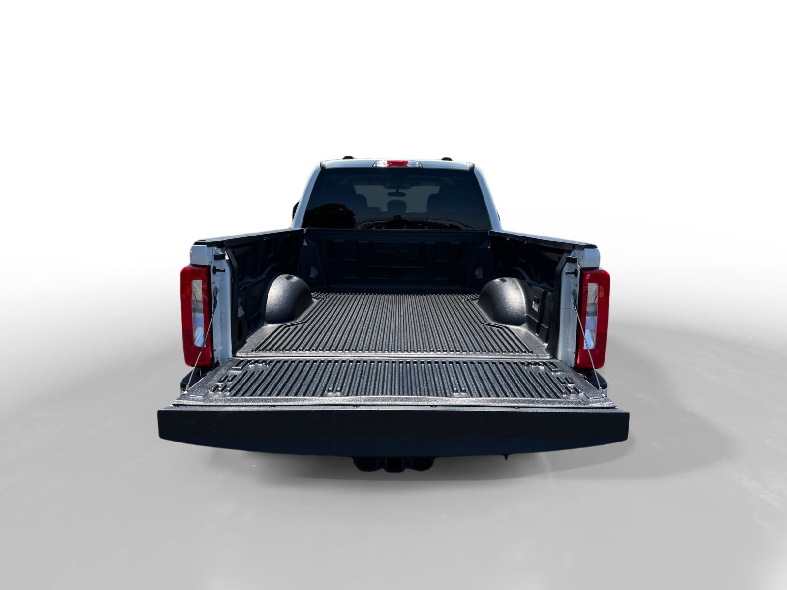 Certified 2025 Ford F250 XLT AWD/4WD image 16