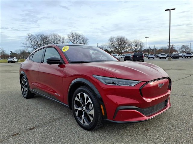 Certified 2021 Ford Mustang Mach-E Premium image 3