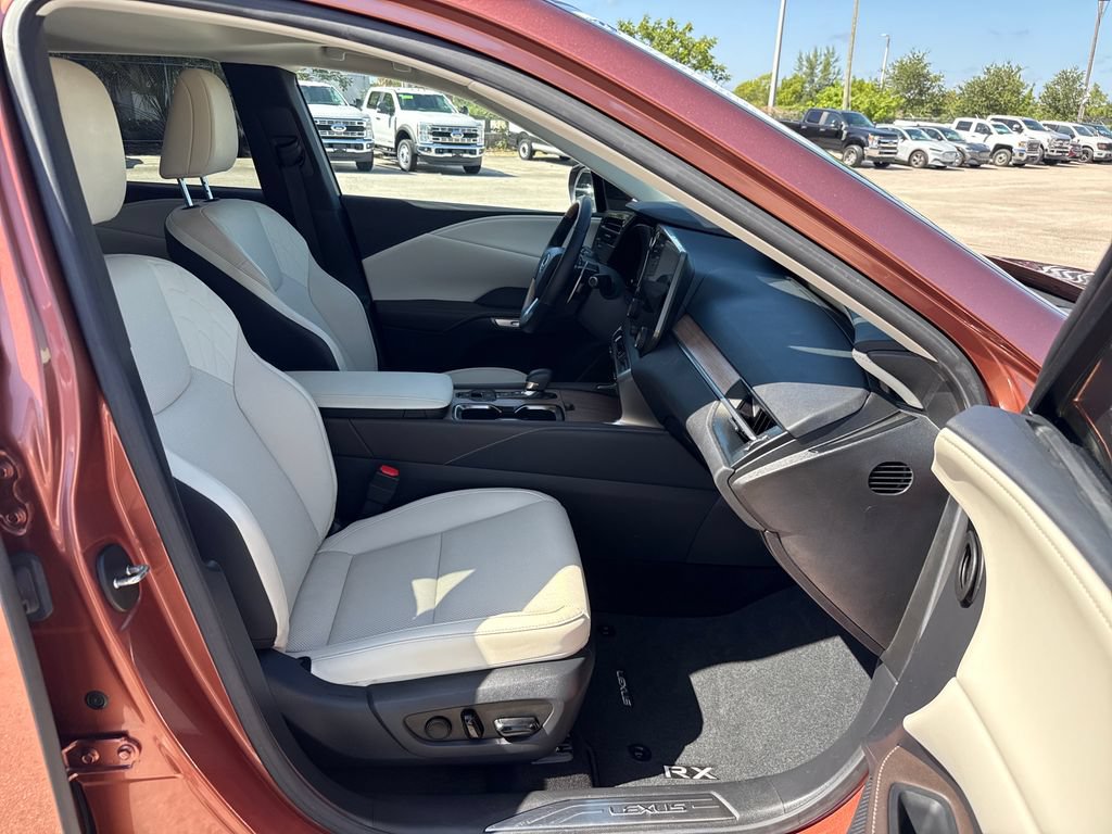 Used 2024 Lexus RX 350 Premium w/ Accessory Package (K3) FWD image 26