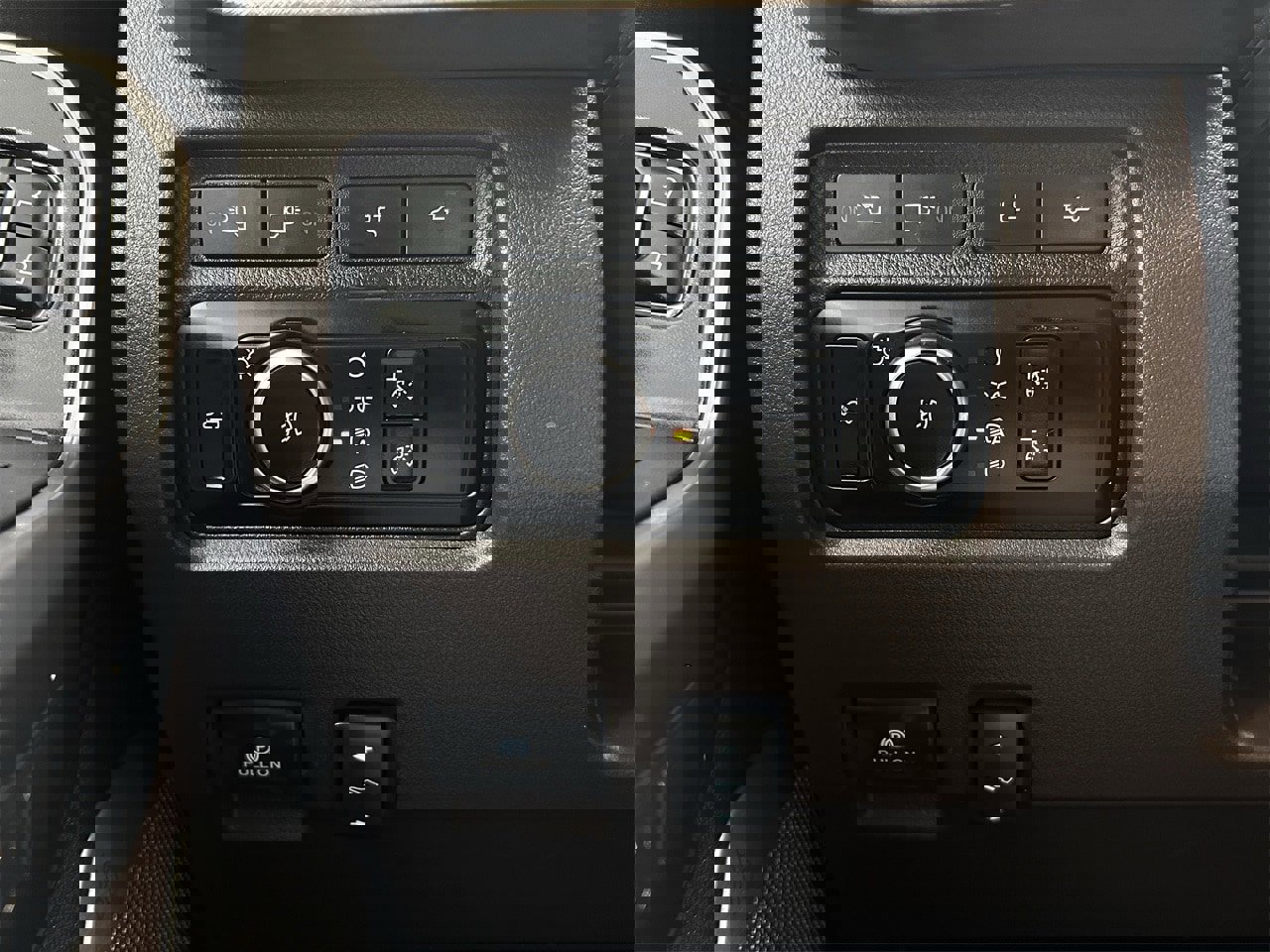 Certified 2024 Ford F250 King Ranch w/ Chrome Package image 21