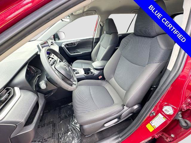 Used 2023 Toyota RAV4 LE AWD/4WD image 18