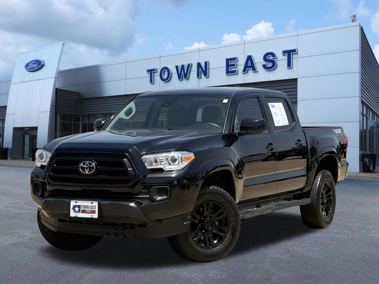 Used 2022 Toyota Tacoma SR w/ SR Convenience Package