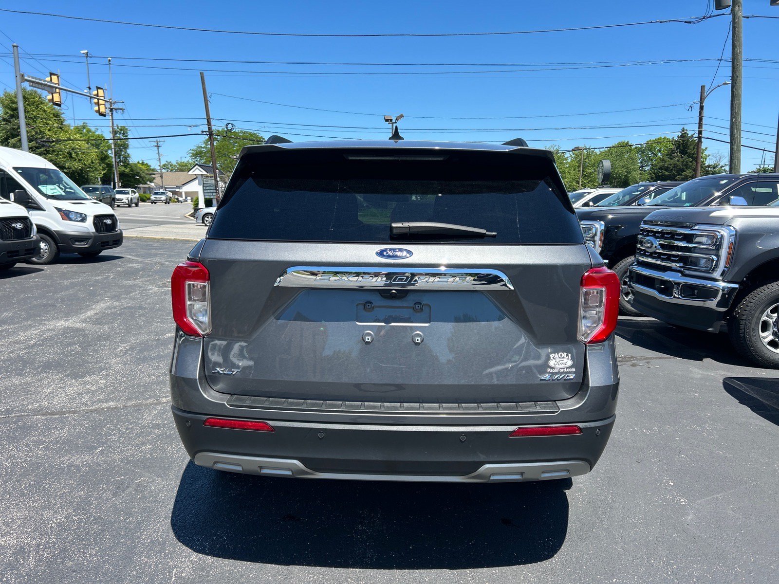 Certified 2023 Ford Explorer XLT w/ Equipment Group 202A AWD/4WD image 14