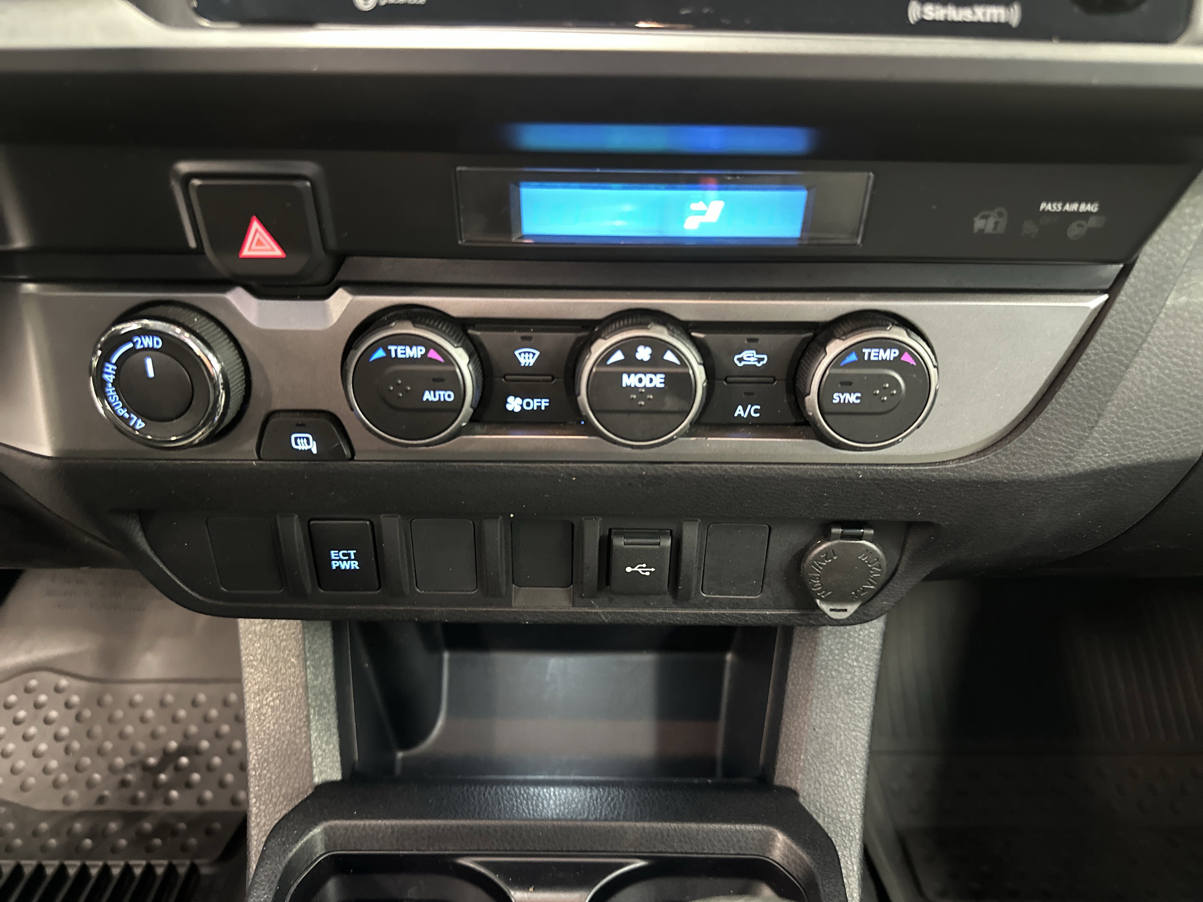 Used 2023 Toyota Tacoma SR image 27