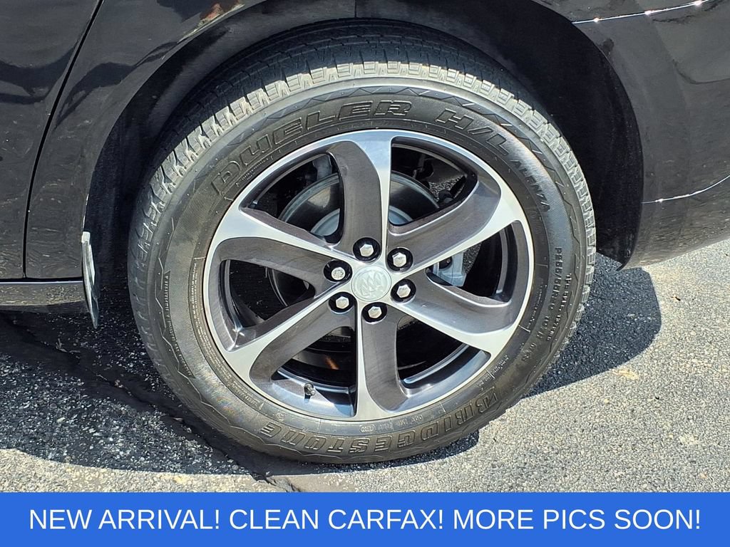 Used 2020 Buick Enclave Essence w/ Sport Touring Edition FWD image 28