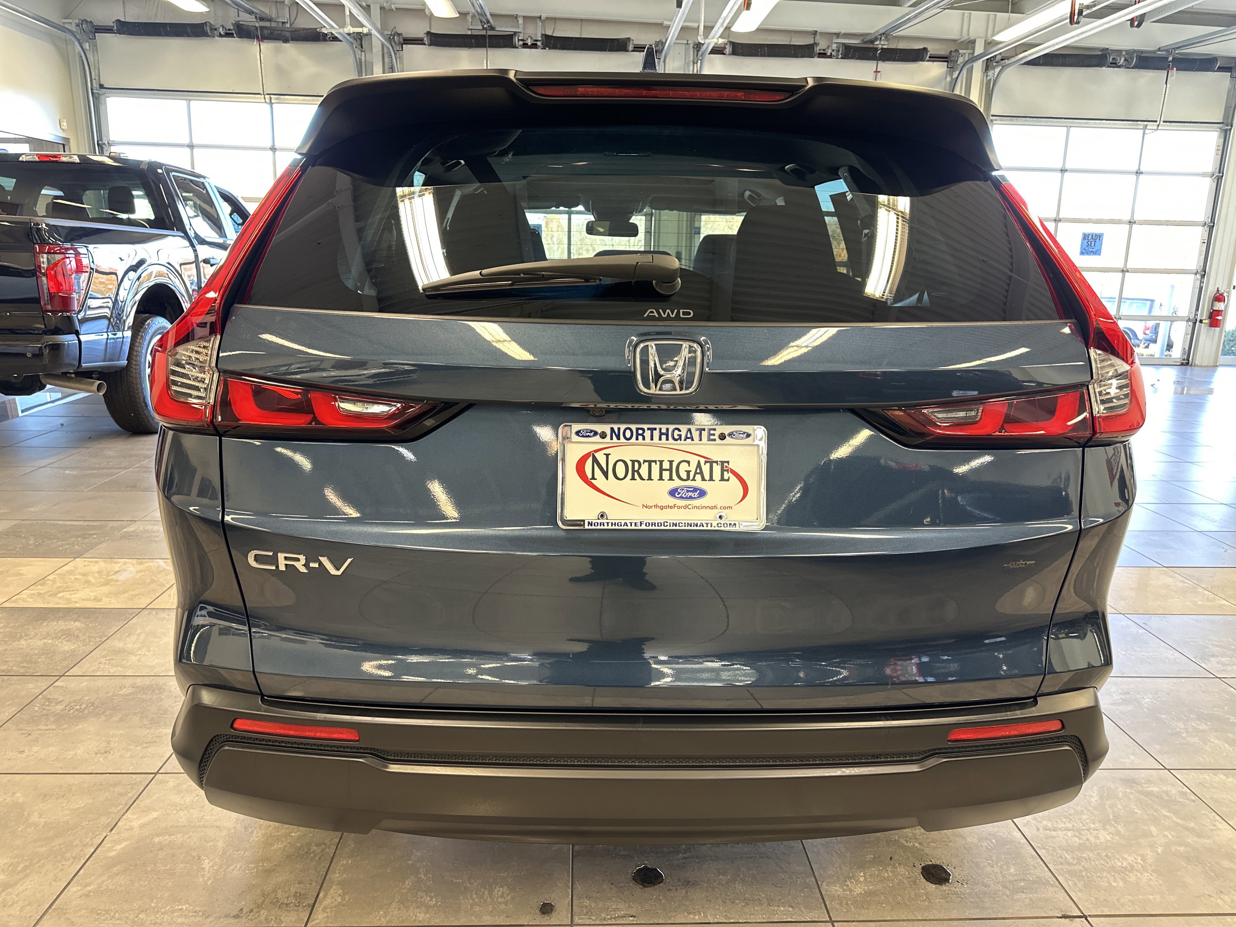 Used 2024 Honda CR-V EX image 4