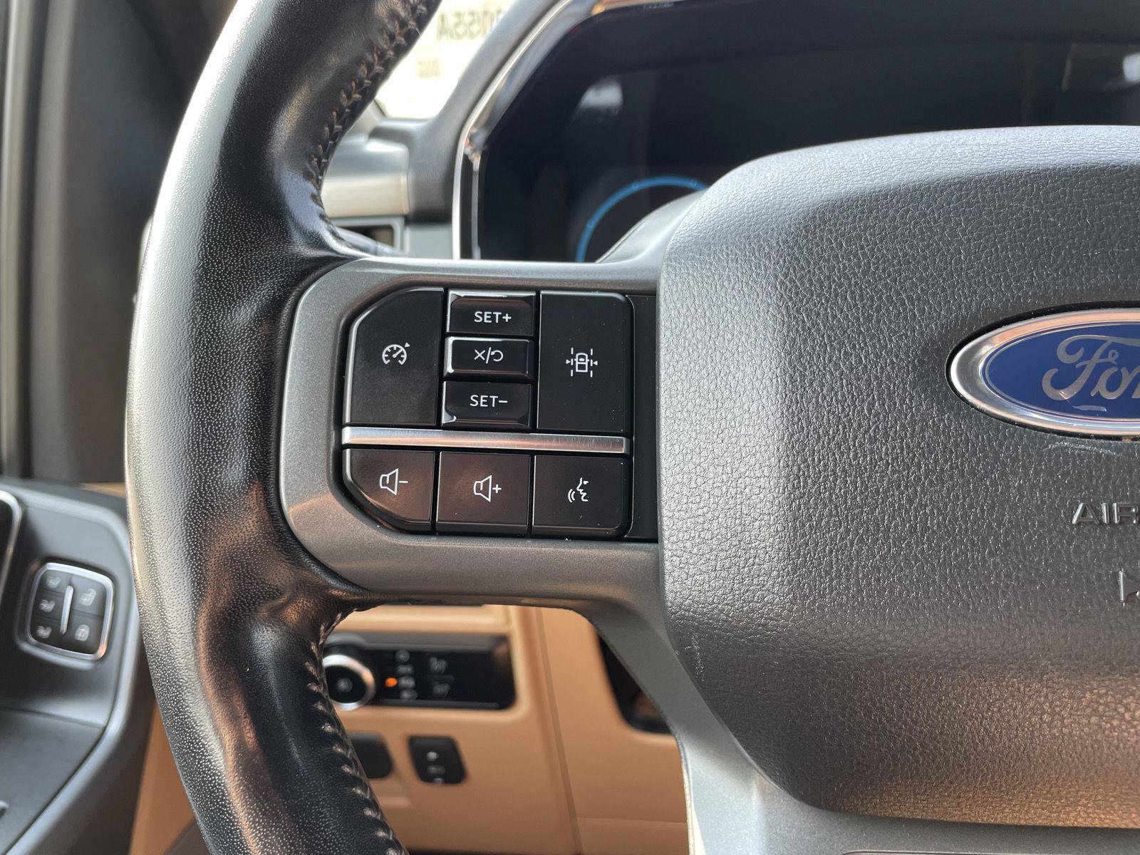 Certified 2022 Ford F150 Lariat w/ Max Trailer Tow Package AWD/4WD image 13