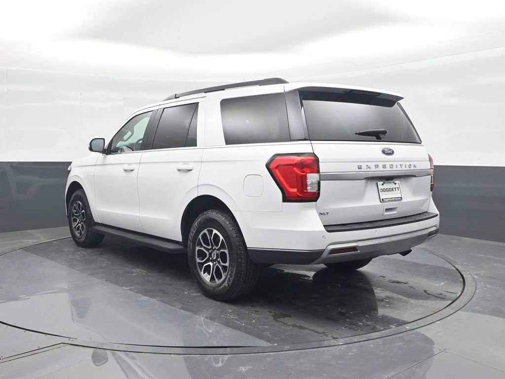 Certified 2024 Ford Expedition XLT RWD image 22