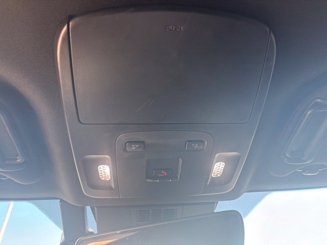 Used 2025 Toyota Camry SE w/ Convenience Package FWD image 35