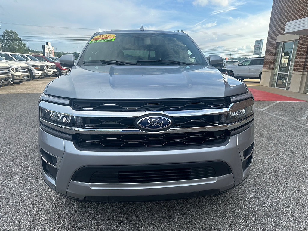 Certified 2024 Ford Expedition Max Limited RWD image 2