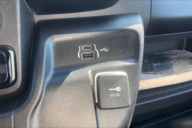 Used 2023 RAM ProMaster 3500 w/ Driver Convenience Group image 28