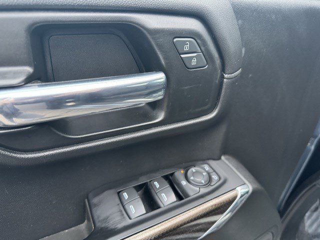 Used 2020 Chevrolet Silverado 1500 LT Trail Boss w/ Convenience Package image 11