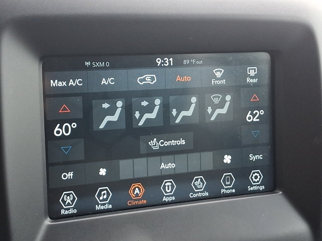 Used 2021 Jeep Compass Latitude w/ Driver Assistance Group AWD/4WD image 24