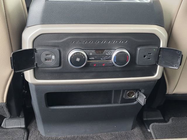 Certified 2022 Ford Expedition Limited RWD image 19