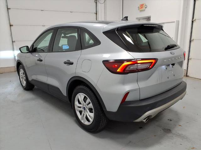 Certified 2023 Ford Escape Base image 5