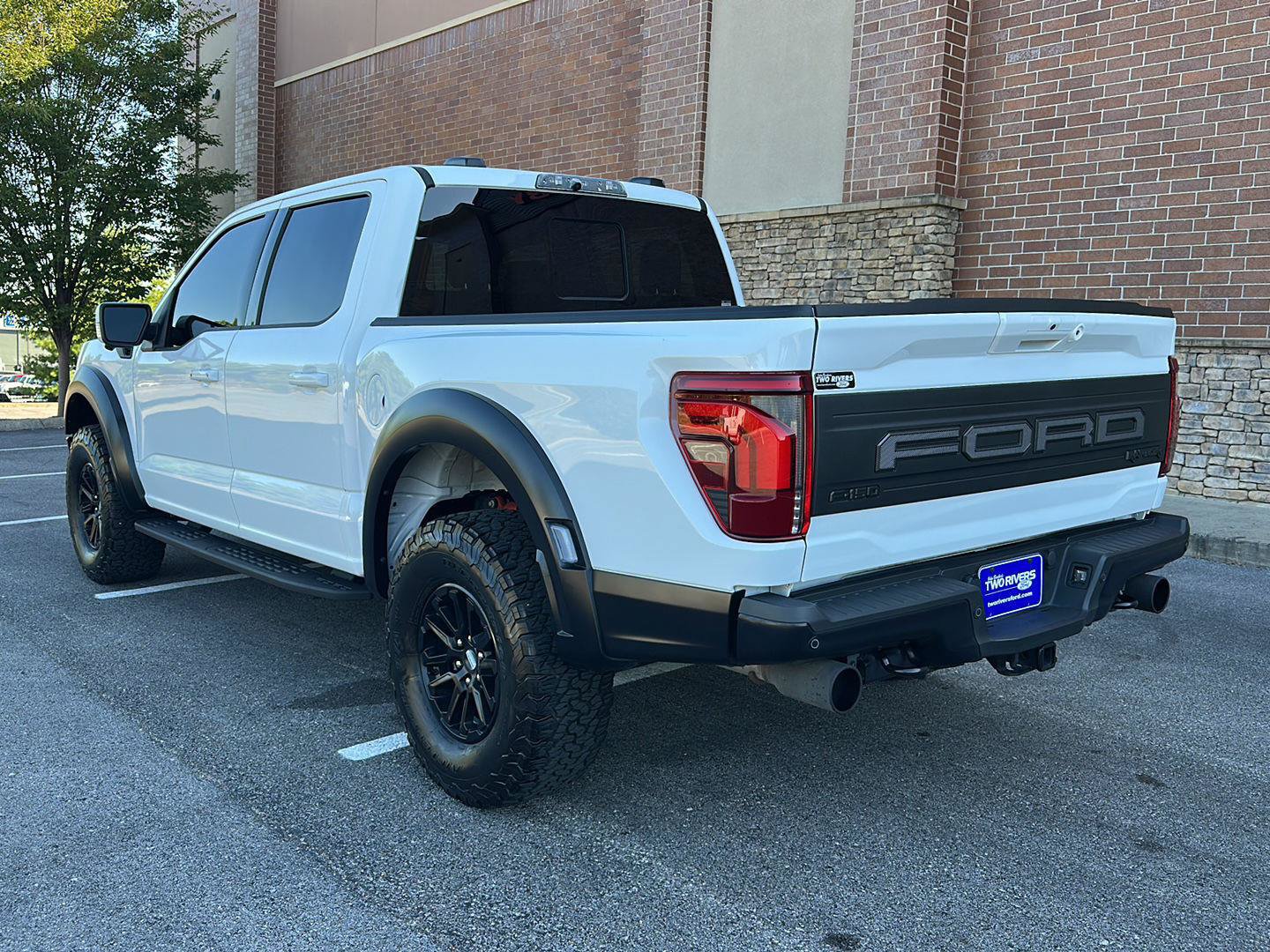Certified 2025 Ford F150 Raptor AWD/4WD image 3
