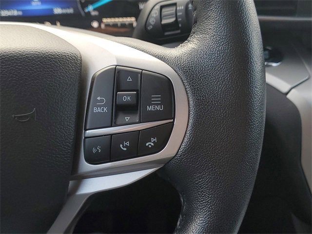 Certified 2022 Ford Explorer XLT w/ Equipment Group 202A image 19