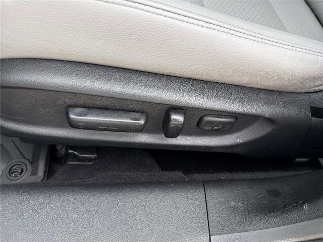 Used 2017 Honda Accord EX-L image 26