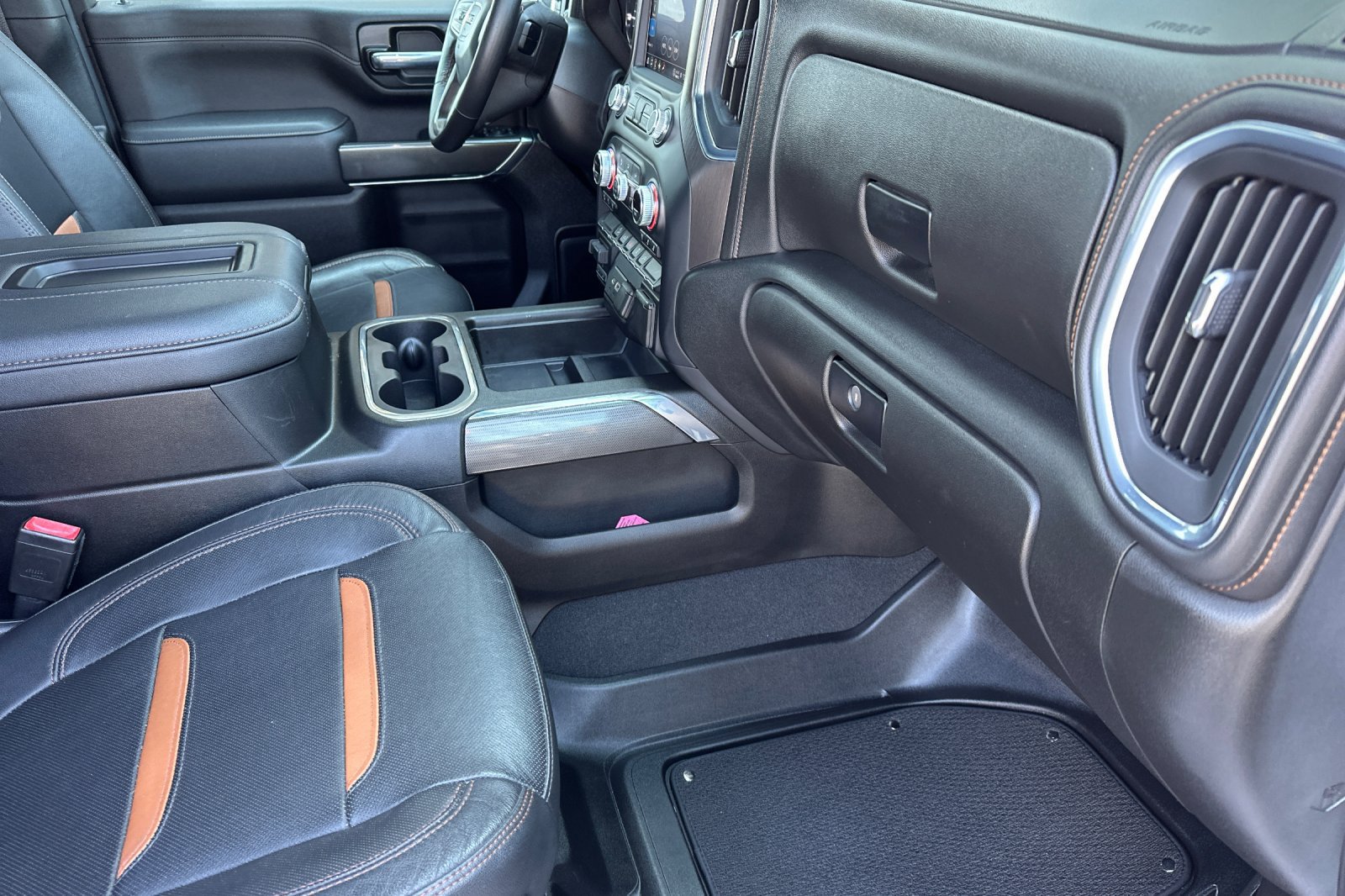 Used 2022 GMC Sierra 2500 AT4 AWD/4WD image 17