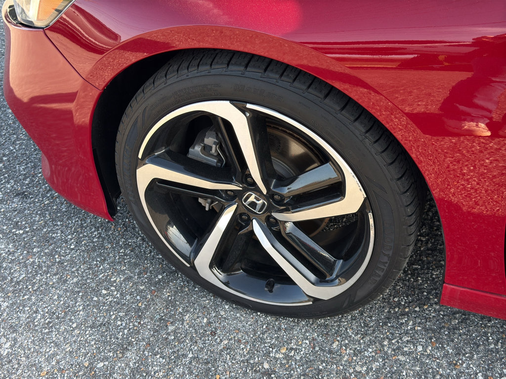 Used 2019 Honda Accord Sport image 4