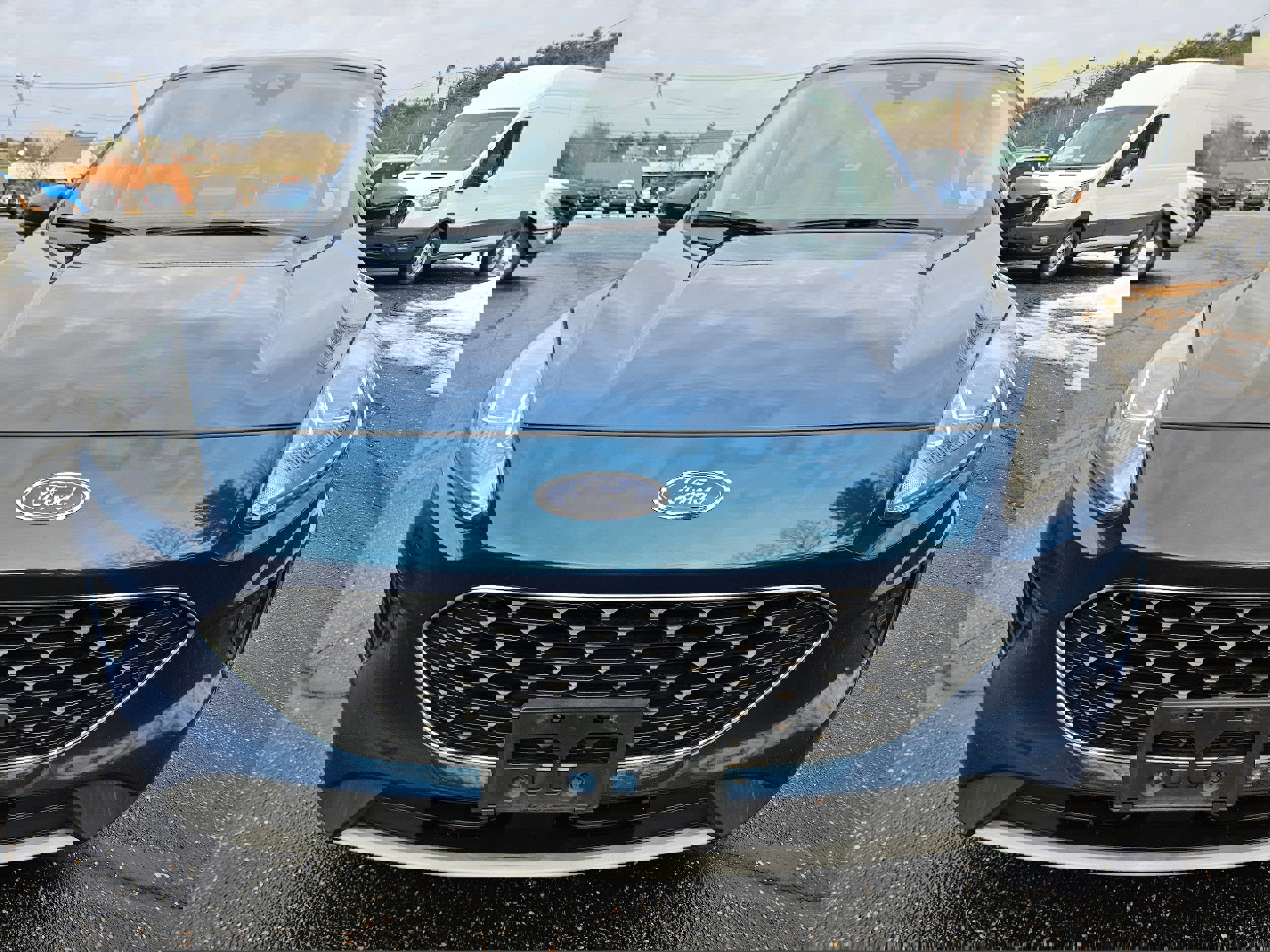 Certified 2020 Ford Escape SE image 2