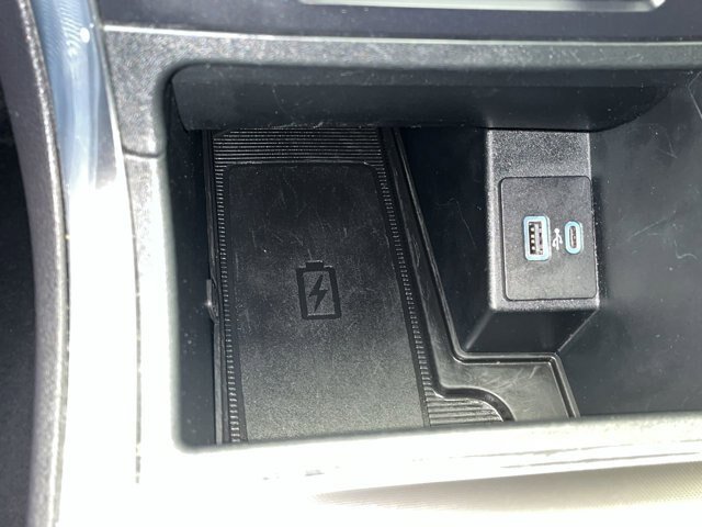 Certified 2024 Ford Edge Titanium AWD/4WD image 26