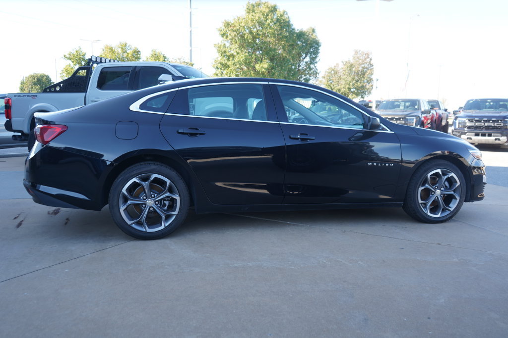 Used 2024 Chevrolet Malibu LT FWD image 10