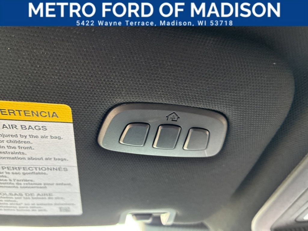 Certified 2025 Ford Explorer Platinum AWD/4WD image 26