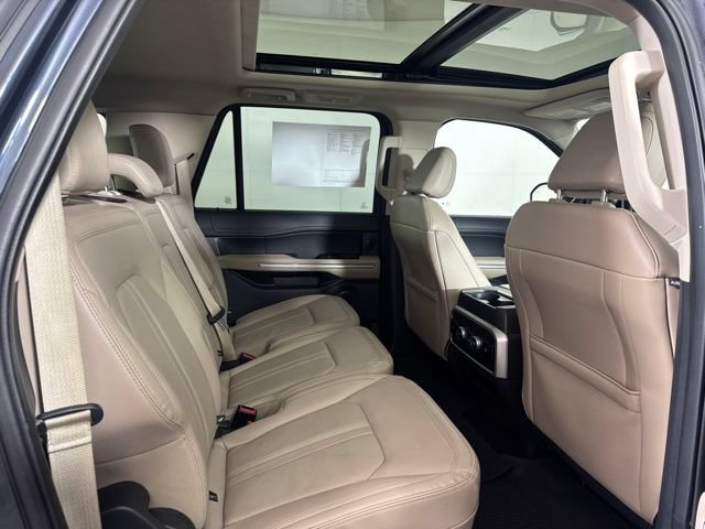 Certified 2022 Ford Expedition Max Limited AWD/4WD image 5