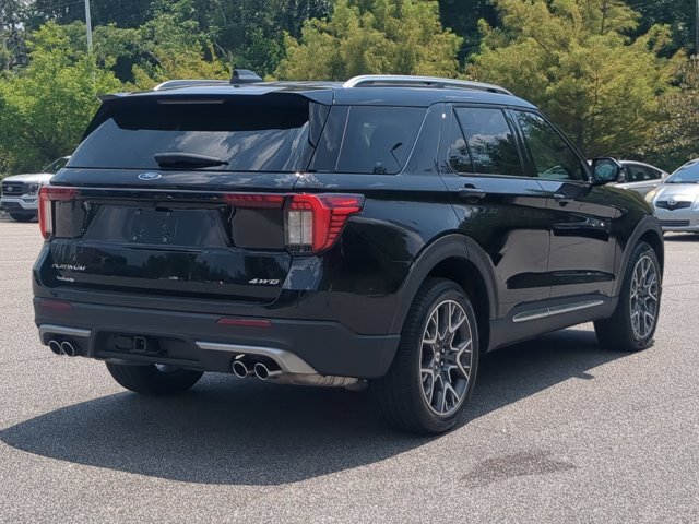 Certified 2025 Ford Explorer Platinum w/ Ultimate Package AWD/4WD image 4