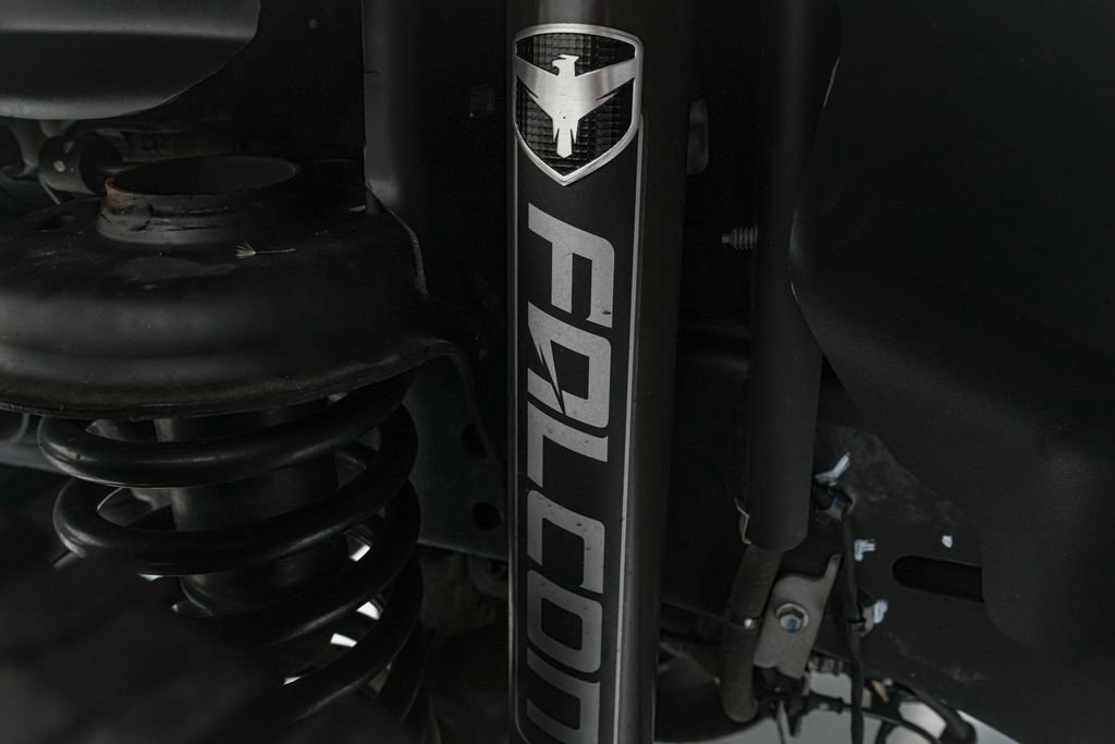 Used 2023 Jeep Gladiator Rubicon w/ LED Lighting Group AWD/4WD image 13