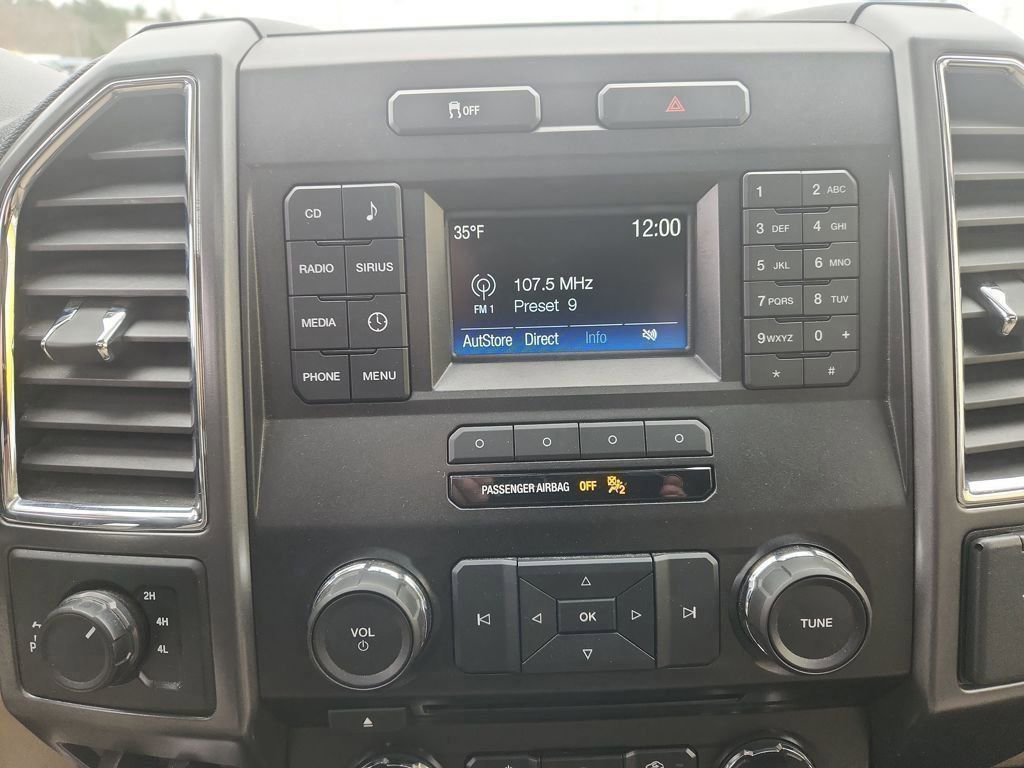 Certified 2017 Ford F250 XLT w/ XLT Value Package image 16