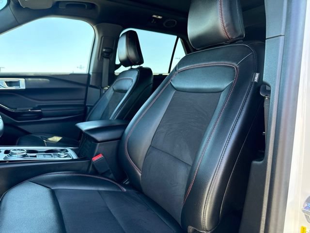 Certified 2024 Ford Explorer ST-Line w/ Class IV Trailer Tow Package AWD/4WD image 20