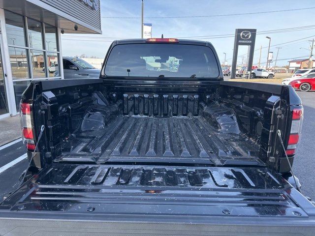 Used 2023 Nissan Frontier SV w/ Midnight Edition Package image 43