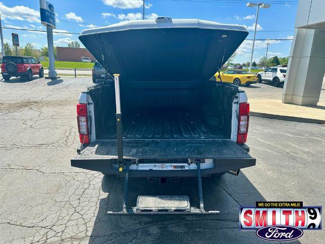 Certified 2022 Ford F250 XLT w/ XLT Premium Package AWD/4WD image 12