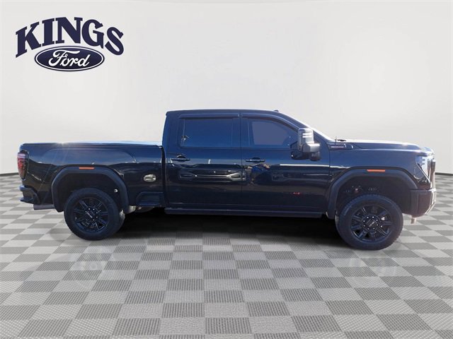 Used 2024 GMC Sierra 2500 AT4 w/ AT4 Premium Plus Package image 6