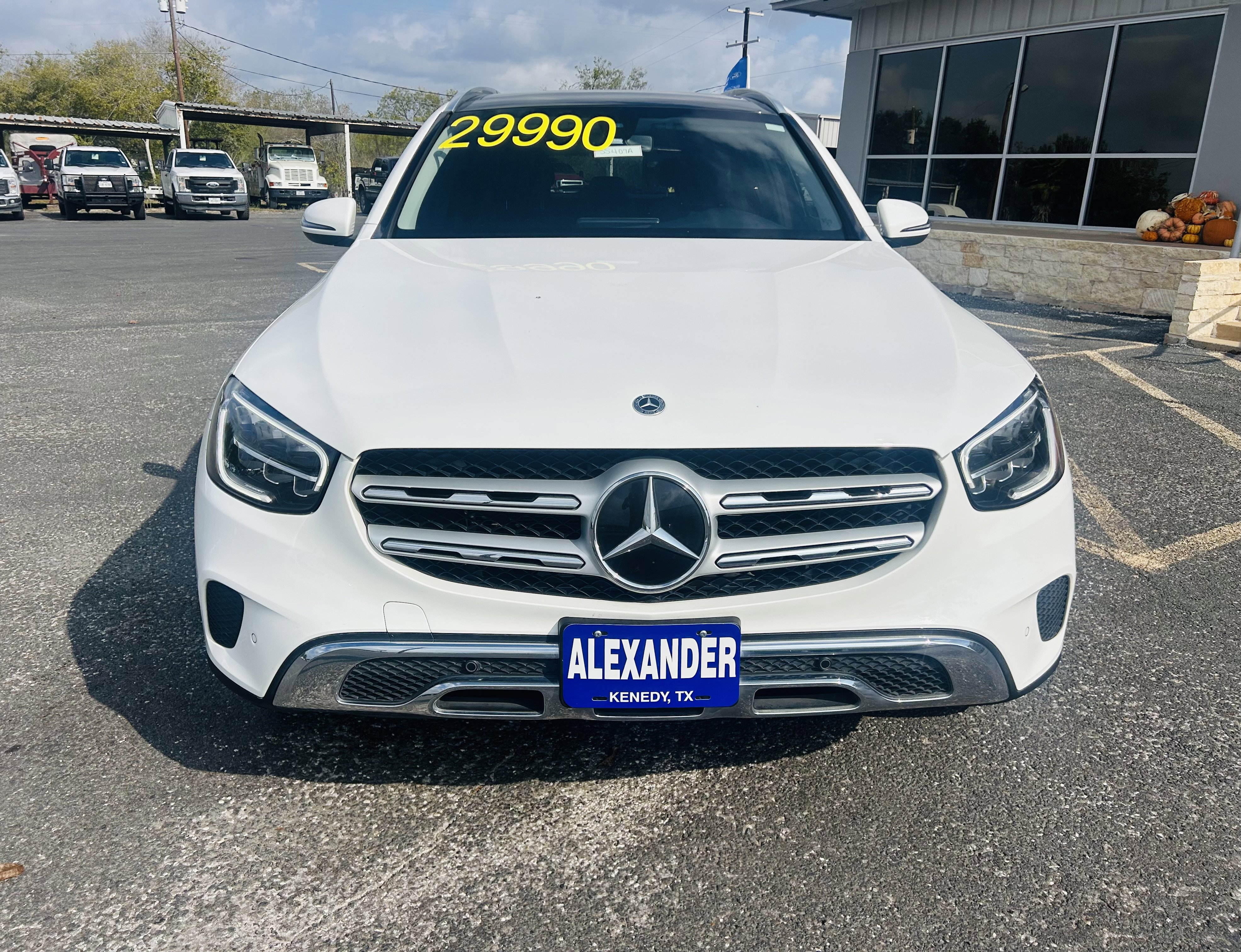 Used 2021 Mercedes-Benz GLC 300 image 3