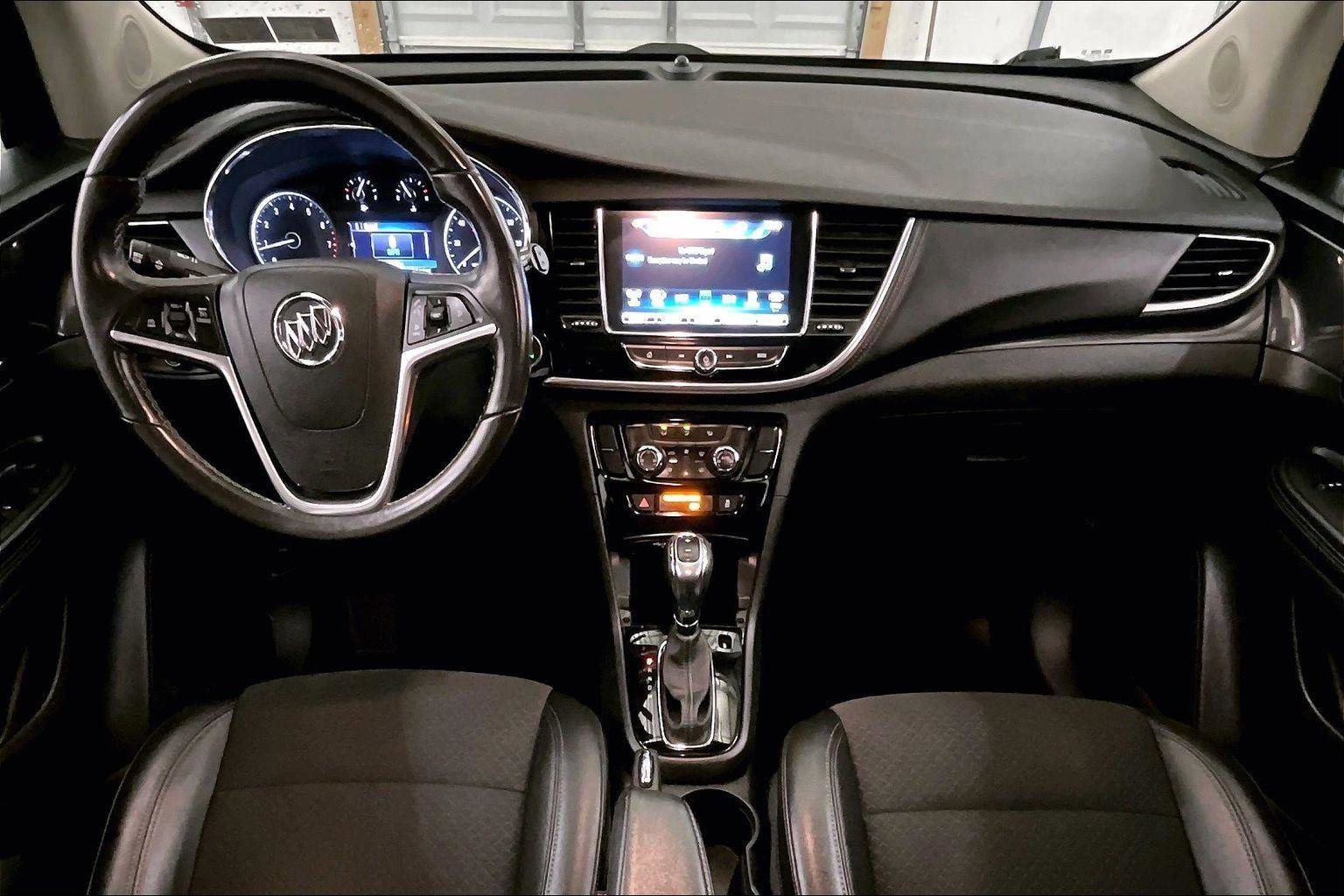 Used 2019 Buick Encore Sport Touring image 14