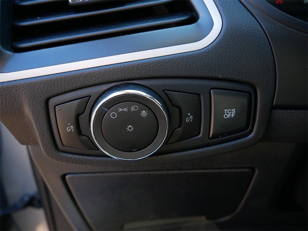 Certified 2024 Ford Edge SEL image 16