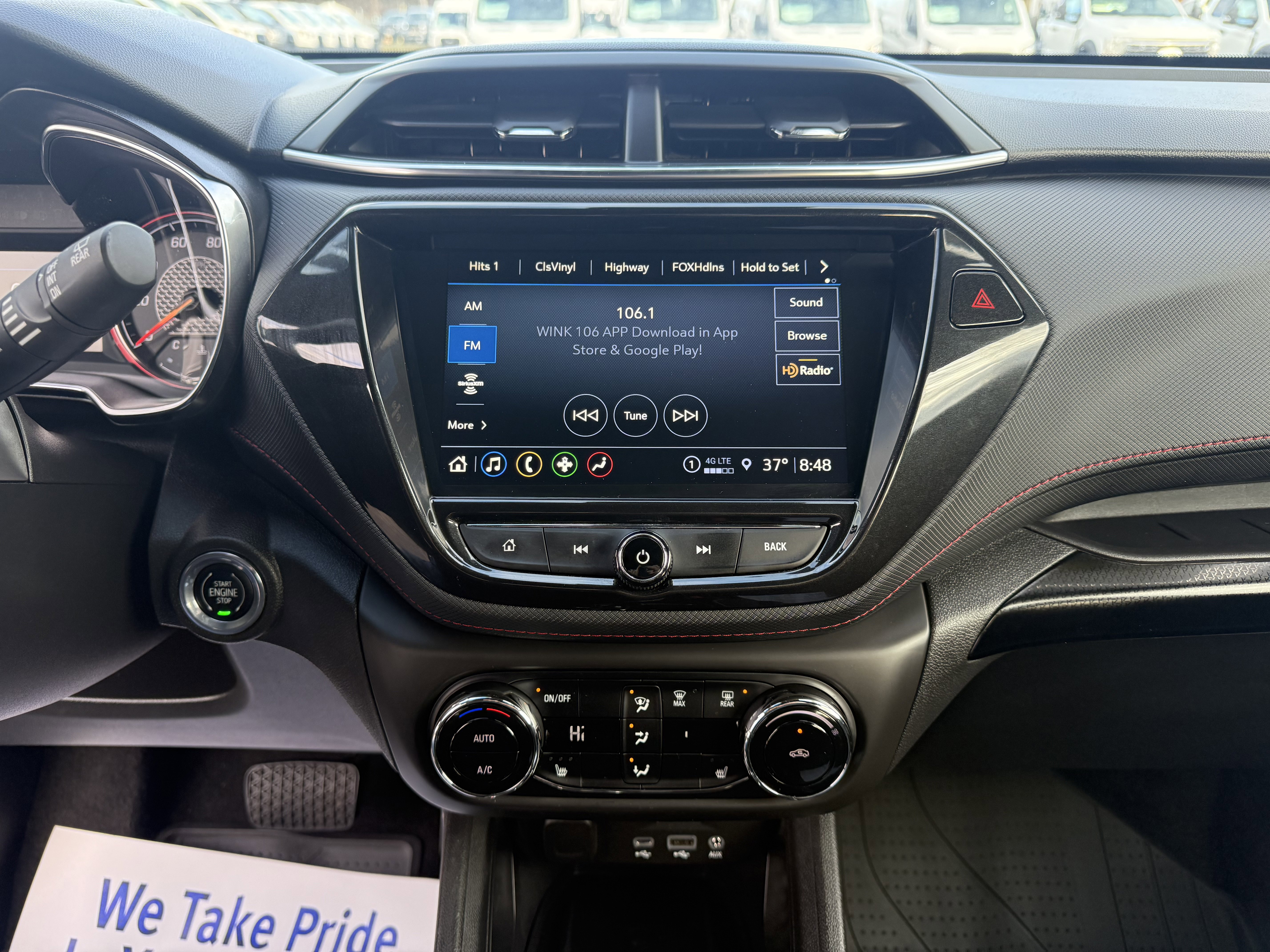 Used 2023 Chevrolet TrailBlazer RS w/ Sun and Liftgate Package image 14