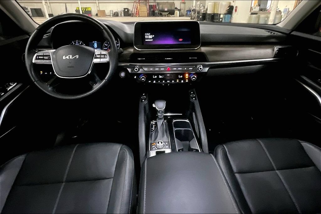 Used 2022 Kia Telluride EX w/ EX Premium Package AWD/4WD image 14