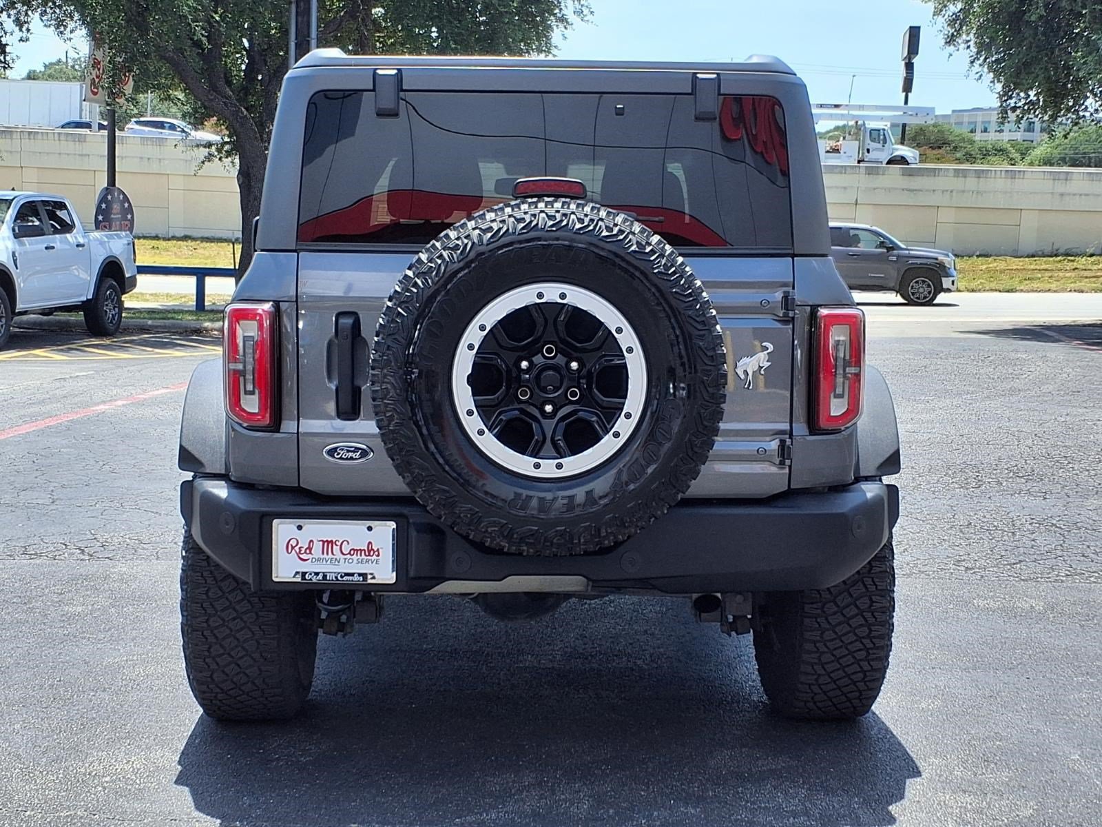Certified 2022 Ford Bronco Big Bend w/ Sasquatch Package AWD/4WD image 7