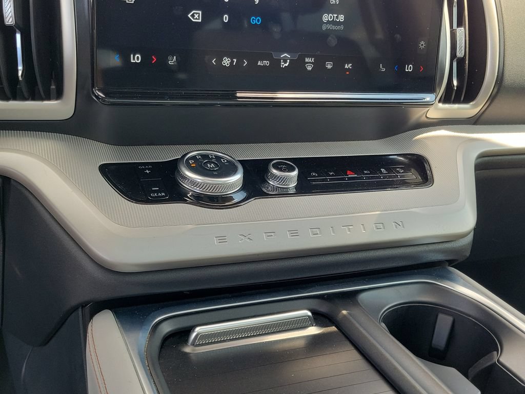 Certified 2025 Ford Expedition Max Active AWD/4WD image 28