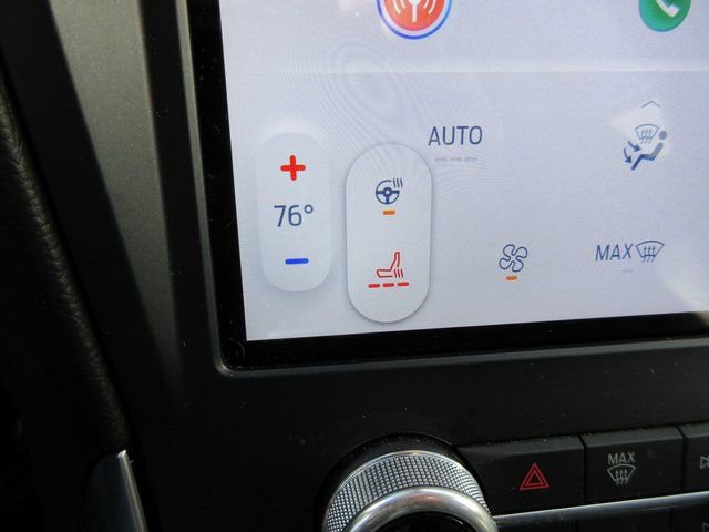 Certified 2022 Ford Edge Titanium w/ Class II Trailer Tow Package image 19