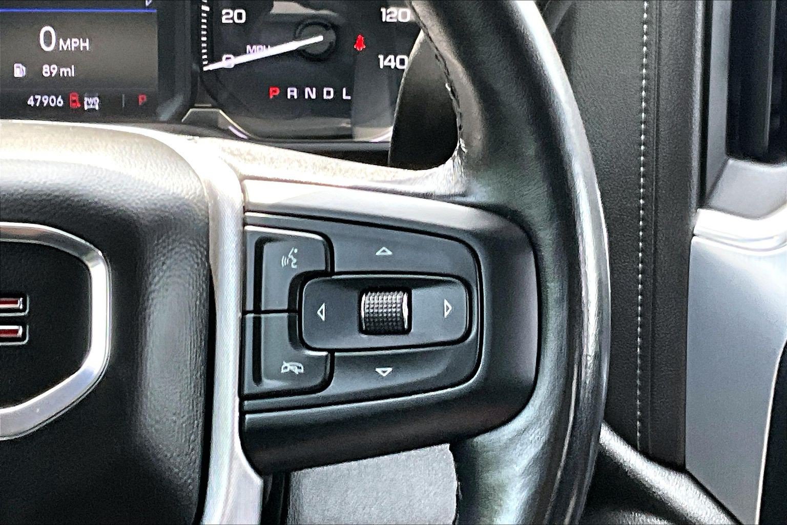 Used 2022 GMC Sierra 1500 SLE w/ Driver Alert Package I AWD/4WD image 21