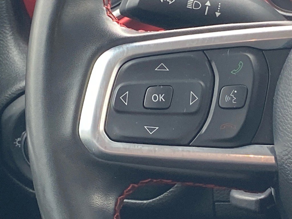 Used 2022 Jeep Wrangler Unlimited Rubicon w/ Safety Group image 8