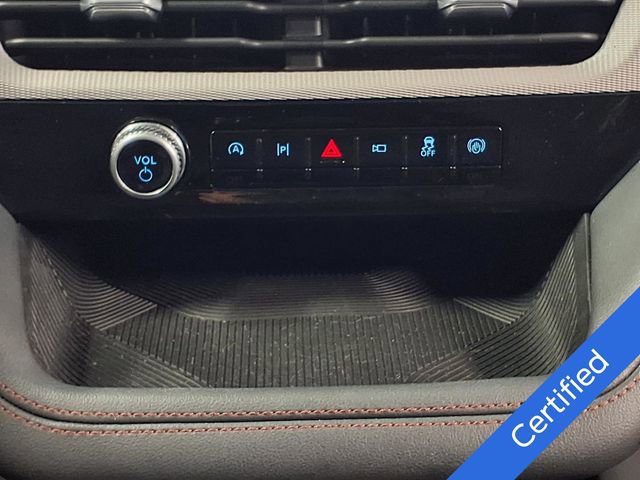 Certified 2025 Ford Explorer Active image 18