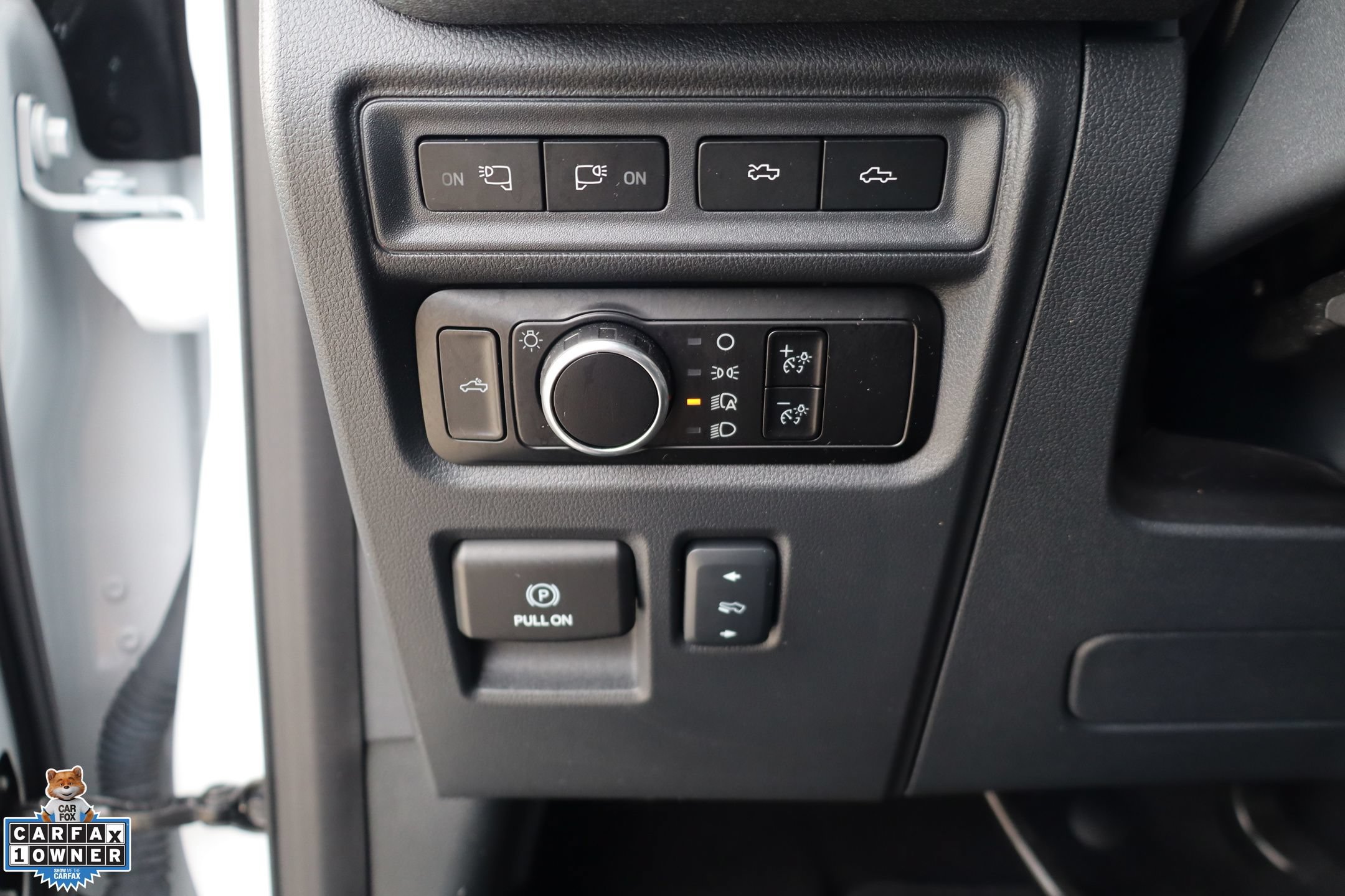 Certified 2023 Ford F150 Lightning Lariat AWD/4WD image 15