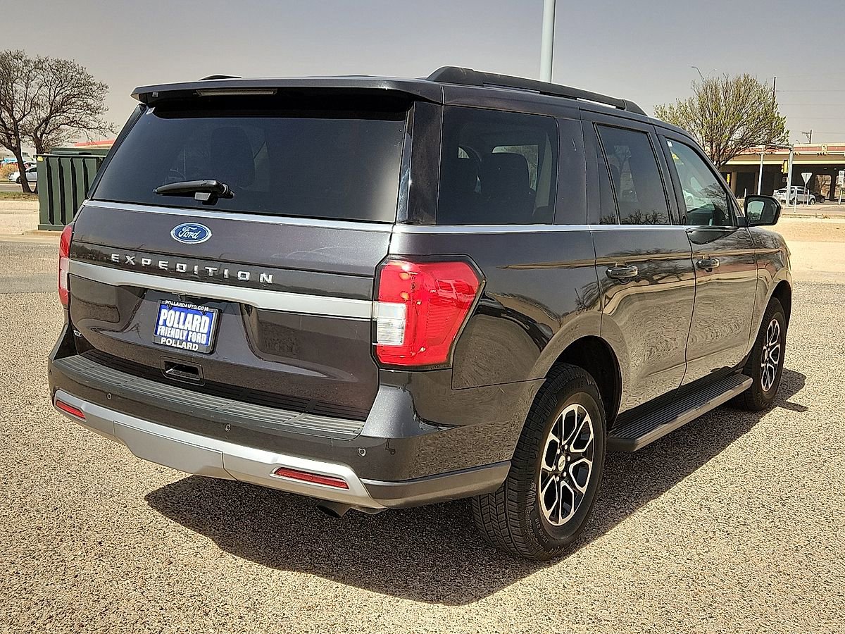 Certified 2024 Ford Expedition XLT AWD/4WD image 3