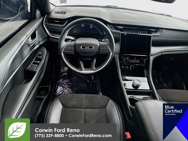 Used 2024 Jeep Grand Cherokee Altitude AWD/4WD image 27